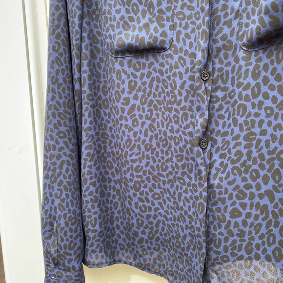 Loft leopard print button up chiffon blouse - Picture 3 of 7